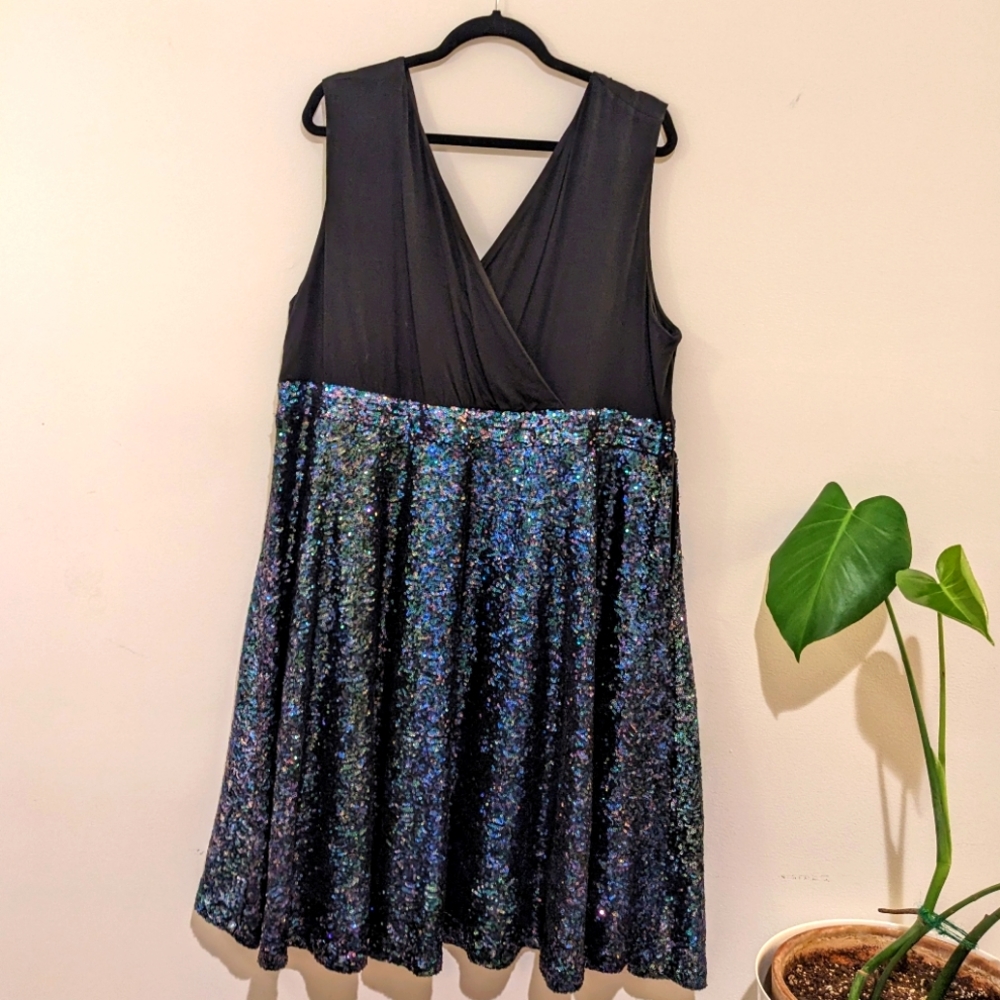 Torrid Black & Blue Sequence Evening Gown Size 22